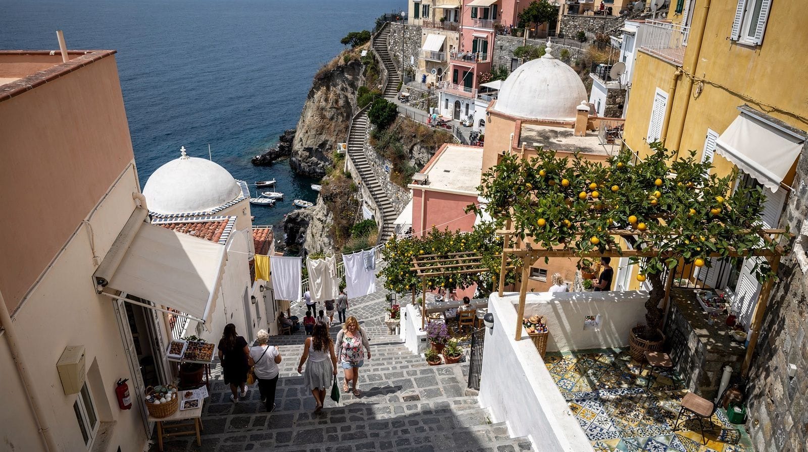 Visite a piedi tra Costiera Amalfitana e Napoli