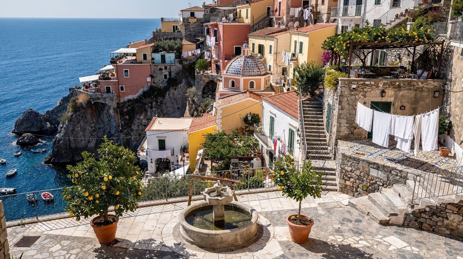 Praiano : le village plus tranquille de la Côte Amalfitaine, entre Positano et Amalfi